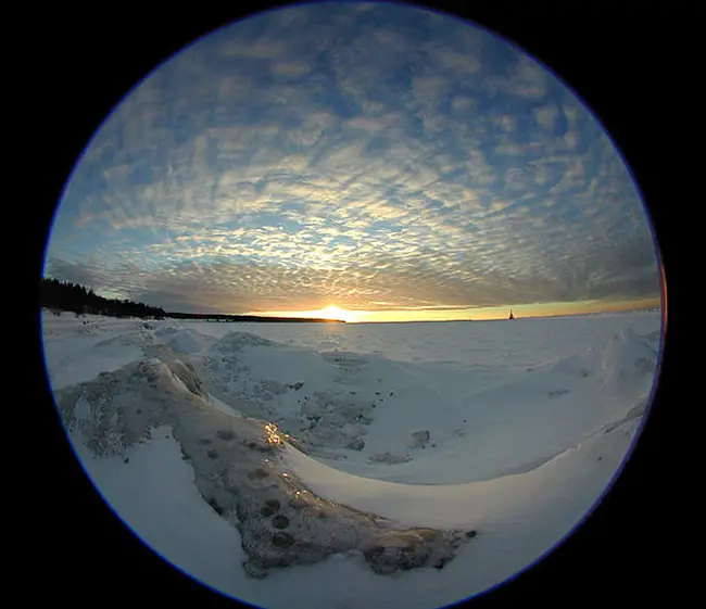 circular fisheye lens image