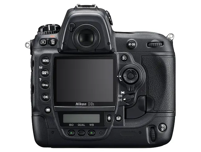 Nikon D3S display