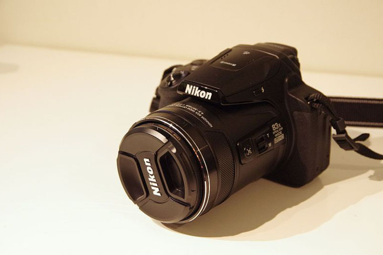 What Makes The Nikon COOLPIX P900 Unique